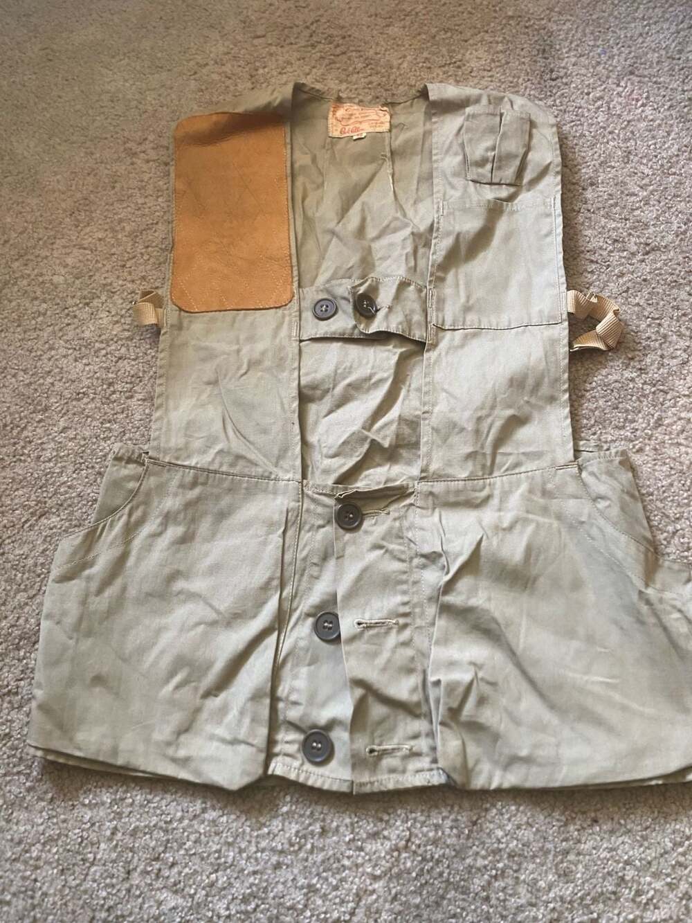 Bob Allen Gun Club Hunting Vest Size 30 Beige Canvas Leather Patch